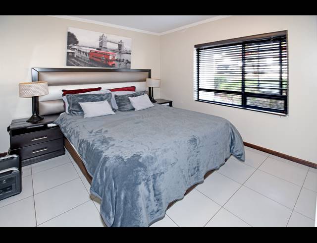 2 BEDROOM APARTMENT FOR SALE IN NORTH RIDING AH